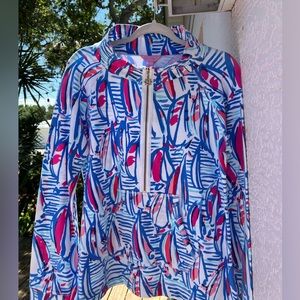 New w/tag Lilly Pulitzer

SKIPPER POPOVER

RESORT WHITE
RED RIGHT RETURN